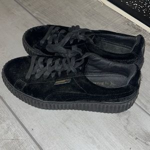 Puma Fenty all black